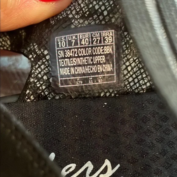 Skechers New Memory Foam Black Sandals - Picture 7 of 10